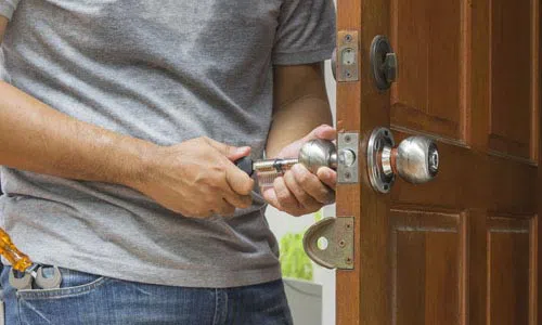 Euless Locksmith Service Euless, TX 972-810-6771 - residential-lock-out
